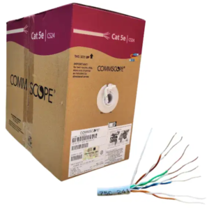 CABLE UTP CAT 5E COMMSCOPE GRIS